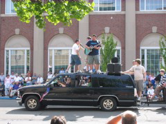 Band on top of a car