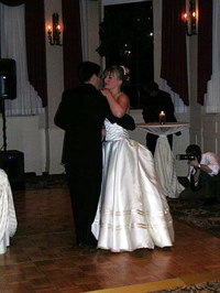 The first dance... then the rest of the dancing began!