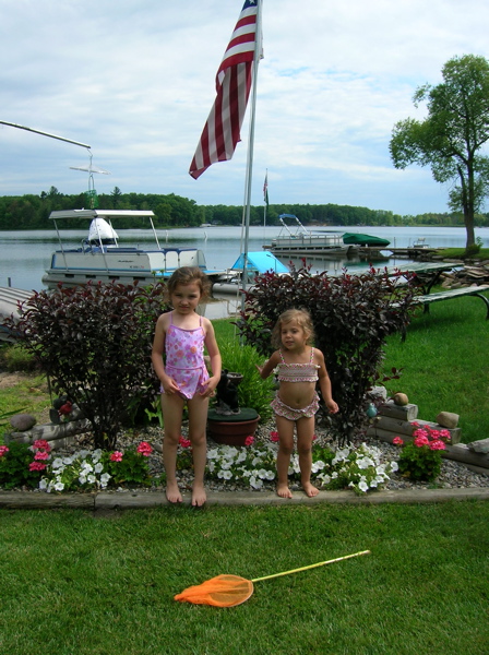 Back on land... back in their bathing suits. 