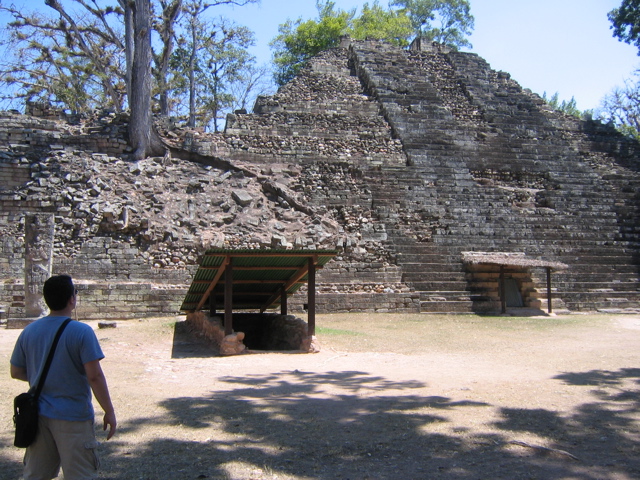 The size of the pyramids was breathtaking. 